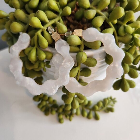 Bundle and Save- New White Acrylic and Gold Hoop Earrings. Minimalist Jewelry. - Picture 3 of 7